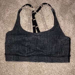 Lululemon sports bra